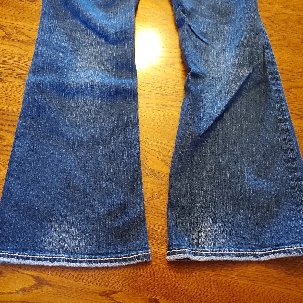 Silver Jean's - Picture 7 of 7